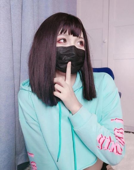 日韩久久精品一区_1080全集免费播放
