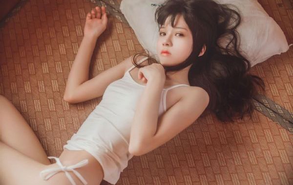 少妇把腿扒开让我爽爽视频_HD日本电影免费