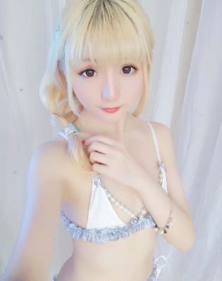 刘婷与外卖送餐小伙啪啪自拍集_720电影免费在线