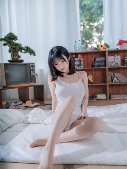 99精品视频在这里10_HD动漫免费观看