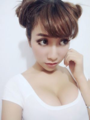 老婆是花瓶得宠着免费阅读_720超清在线观看