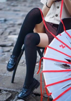 少妇喷奶水av巨毛乳片_BD韩语在线观看